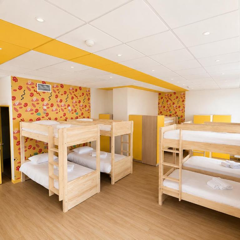 B&B HOME Brides-les-Bains Les 3 Vallées - Dortoir Mixte de 10 Lits - 2