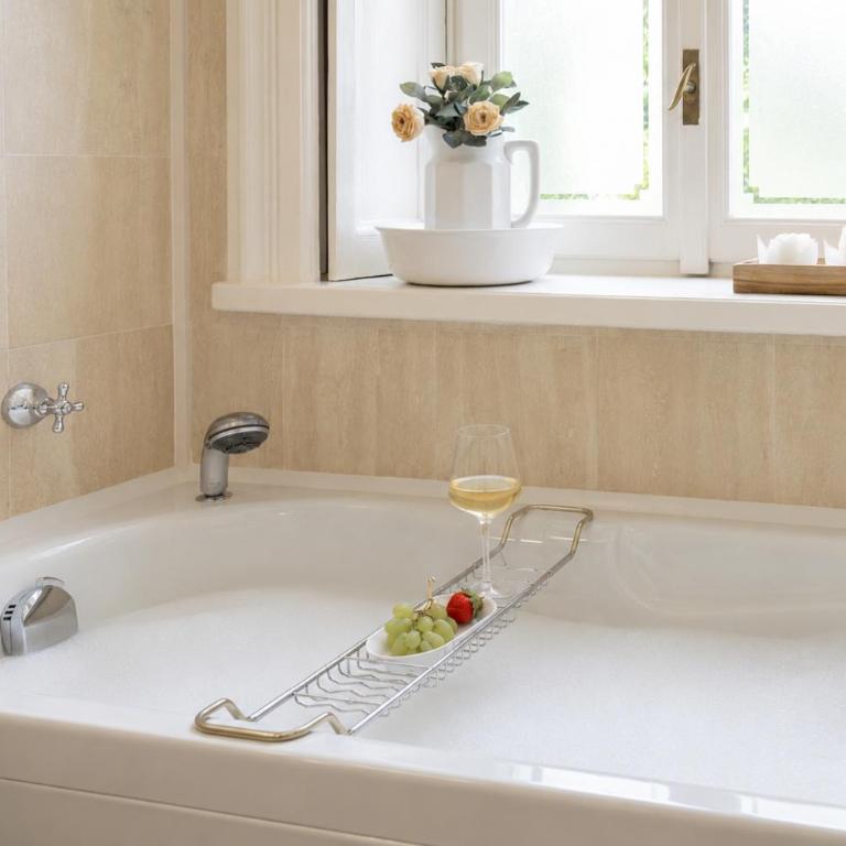 Villa Rutschi by "The House Of Travelers" - Three-Bedroom Apartment with Terrace and Lake View - 32
