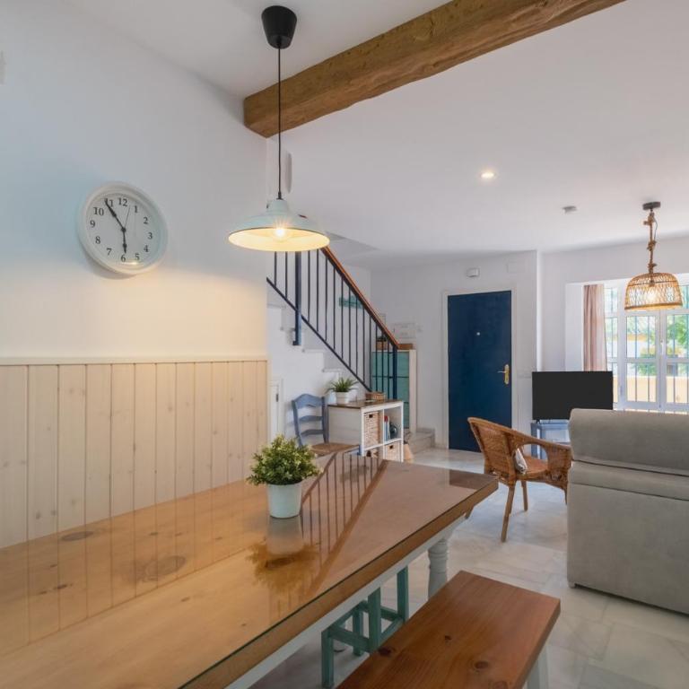 Casa Lola Conil - azotea al mar y parking - sólo familias o parejas - Casa de 2 dormitorios - 24