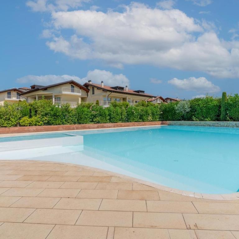 Villetta con 2 Piscine, giardino, parking Sirmione - Villa con 2 Camere da Letto - 31
