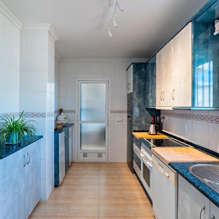 Ático Almería. Paseo marítimo Roquetas de Mar - Apartamento de 1 dormitorio - 35