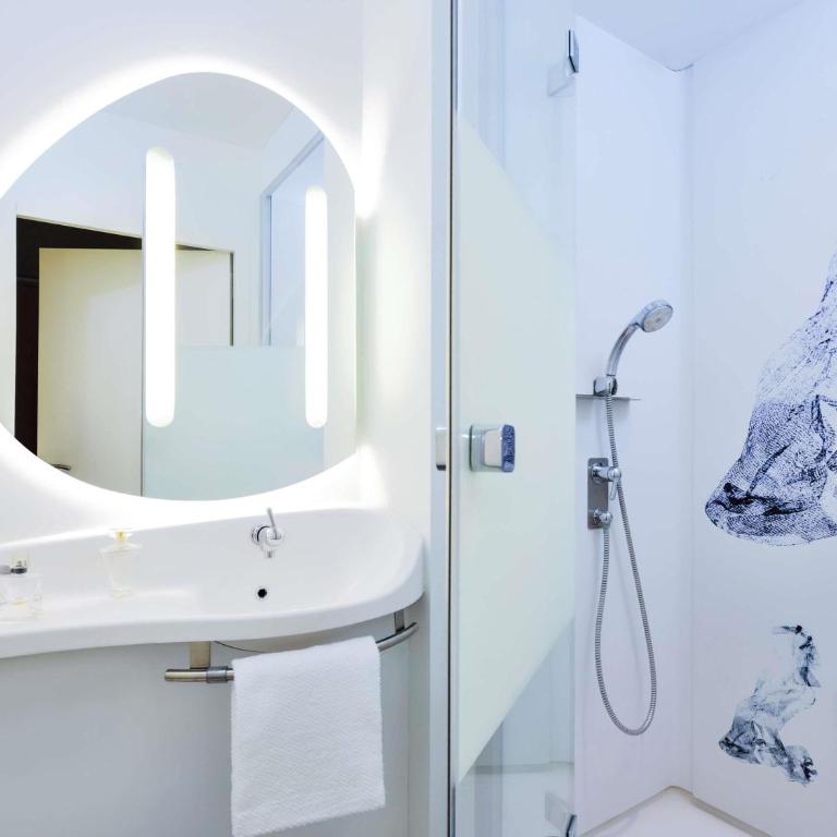 Ibis Budget Lille Gares Vieux-Lille - Chambre Triple - 8
