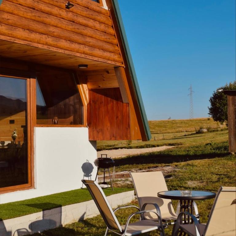 Durmitor Echo Lodge - Two-Bedroom Chalet - 11