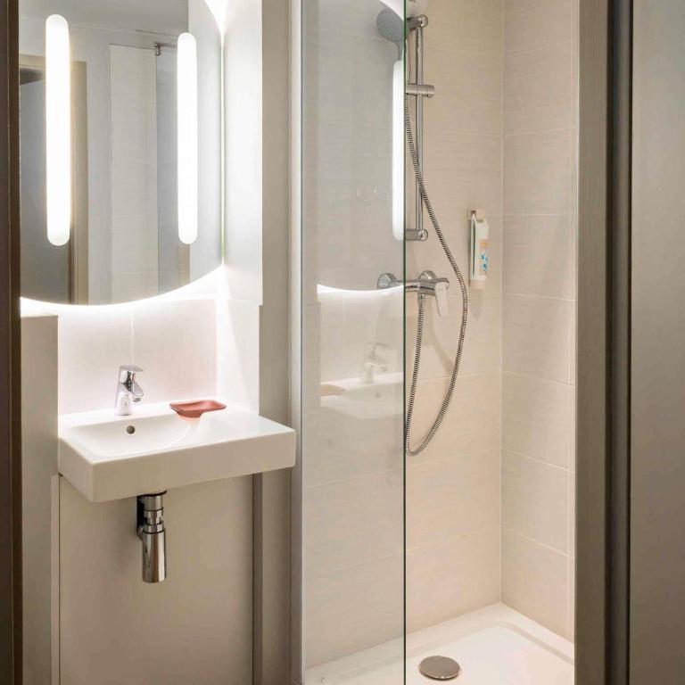 Ibis Budget Sallanches Pays du Mont-Blanc - Chambre Double - 8