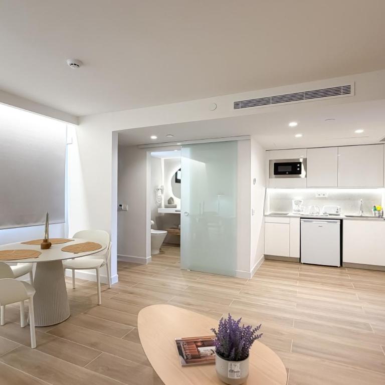 Playa Del Sol - Adults Only - Apartment with Pool View - 15