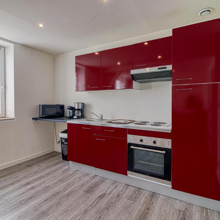 Le Central - Appt pour 2 en plein cœur de Calais - Apartment - 2