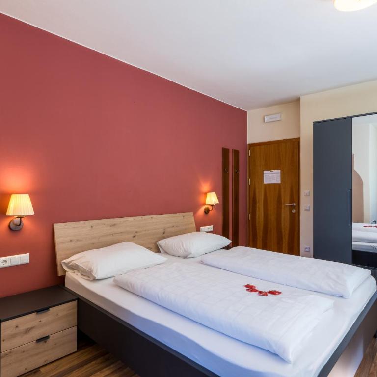 Hotel Traube - Camera Tripla - 3