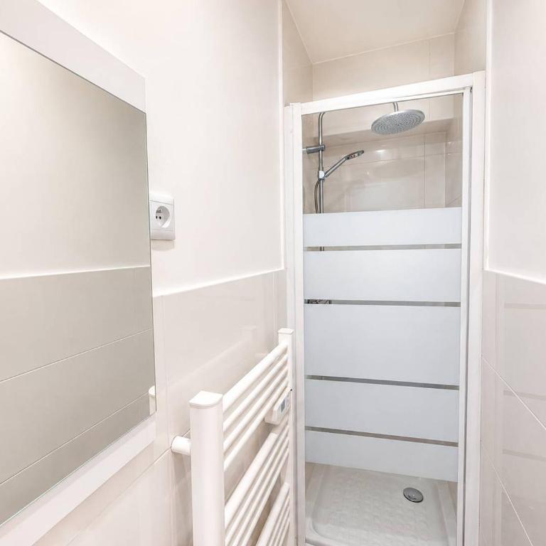 Charmant Studio Paris 20eme Ideal Sejour couple - Studio - 5