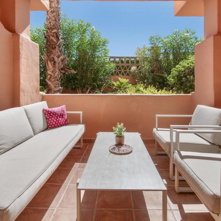 Altea Marbella - Two-Bedroom Deluxe Apartment with Garden View - 27