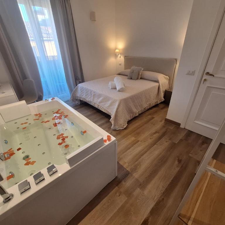 Civico 24 - Deluxe Doppelzimmer mit Bad - 2