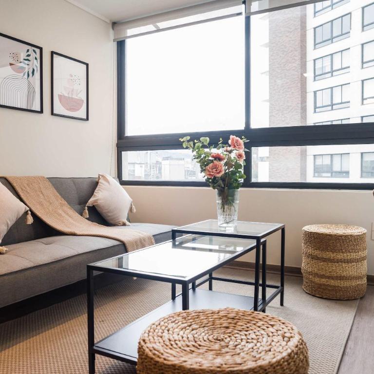 Chic Las Condes 1BR1BA Pool & Gym for 3 Guests - Apartamento - 2