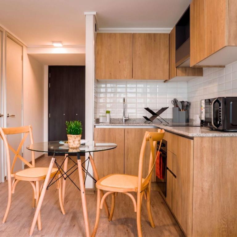 Chic Las Condes 1BR1BA Pool & Gym for 3 Guests - Apartamento - 3