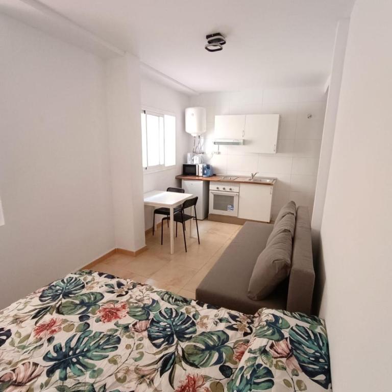Apartamentos Constitucion - Studio - 4
