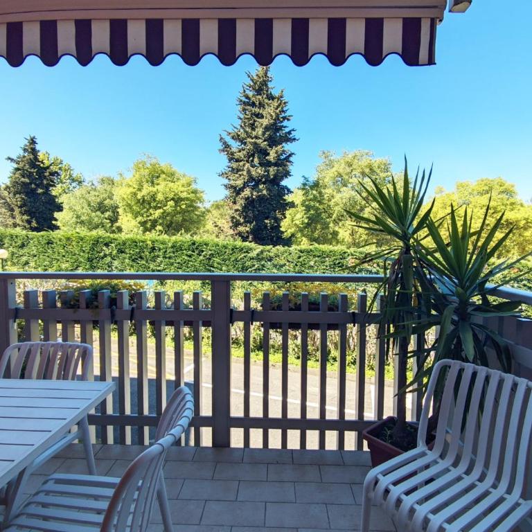 BookingPeschiera del Garda - Appartamento - 17