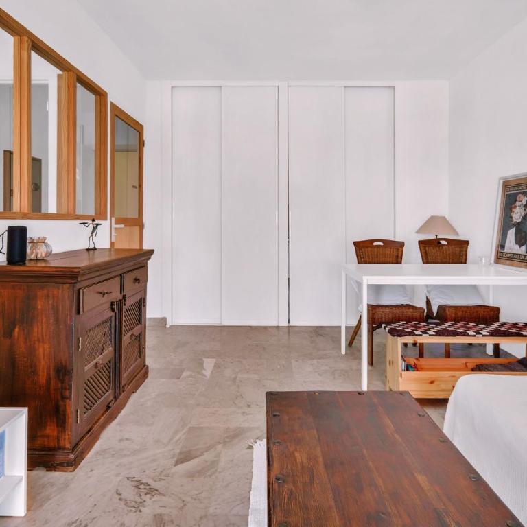 Le Cros Saint Pierre - Plage à 3 mn à pied, Grand balcon, Parking privé - Appartement 1 Chambre - 6