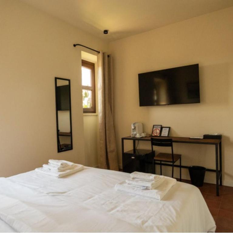 Tenuta del Duca Fiumicino Locanda e Hostaria Guest House - Camera Matrimoniale - 3