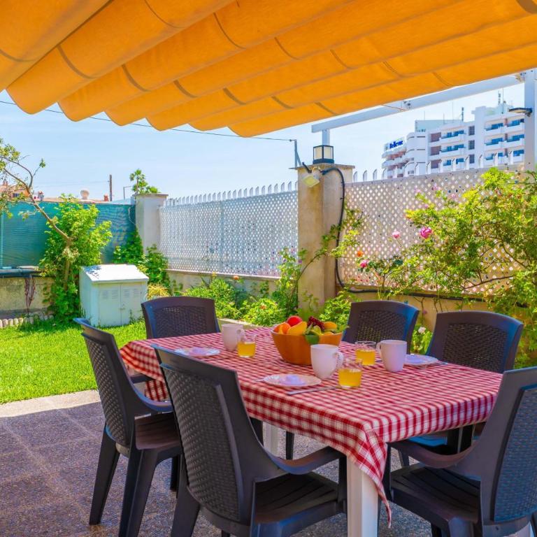 VILLA LUNA - Beautiful villa with private pool. Free WiFi. - Villa - 7