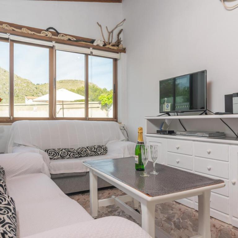 VILLA LUNA - Beautiful villa with private pool. Free WiFi. - Villa - 15