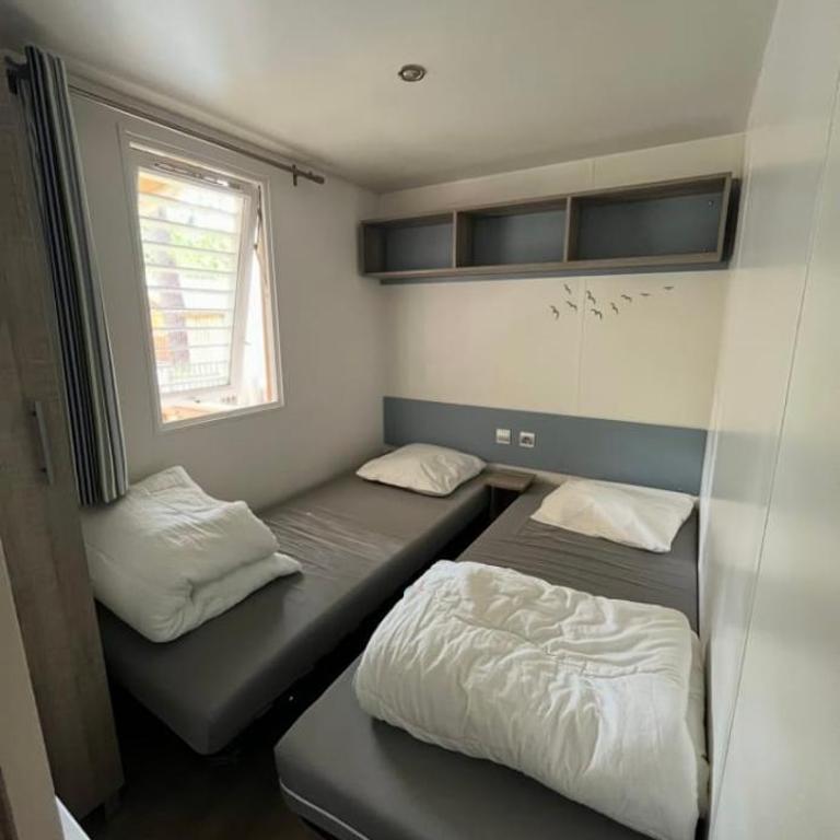 Mobilhome 3 chambres 2 SDB - Bungalow - 9