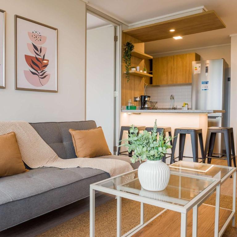 Beautiful 2BR Apt in Las Condes with Pool & Views - Apartamento - 2