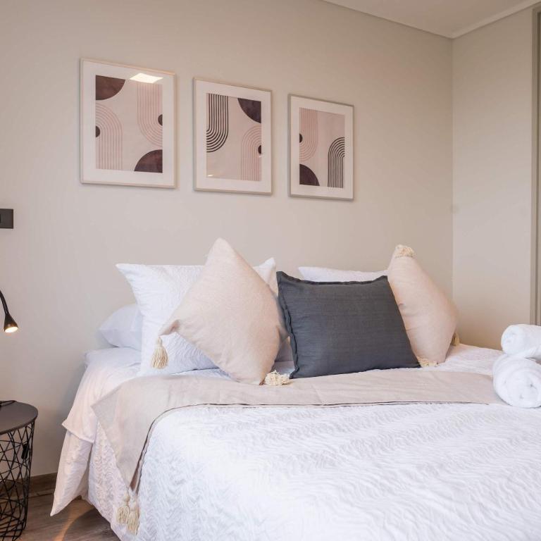 Beautiful 2BR Apt in Las Condes with Pool & Views - Apartamento - 19