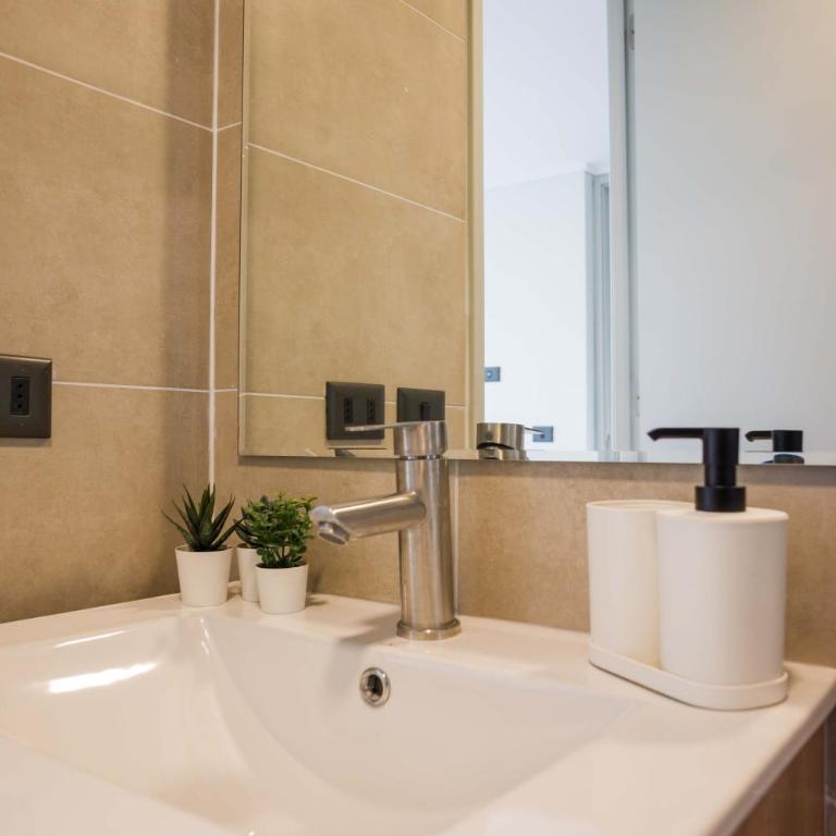 Beautiful 2BR Apt in Las Condes with Pool & Views - Apartamento - 30
