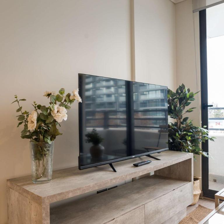 Beautiful 2BR Apt in Las Condes with Pool & Views - Apartamento - 39