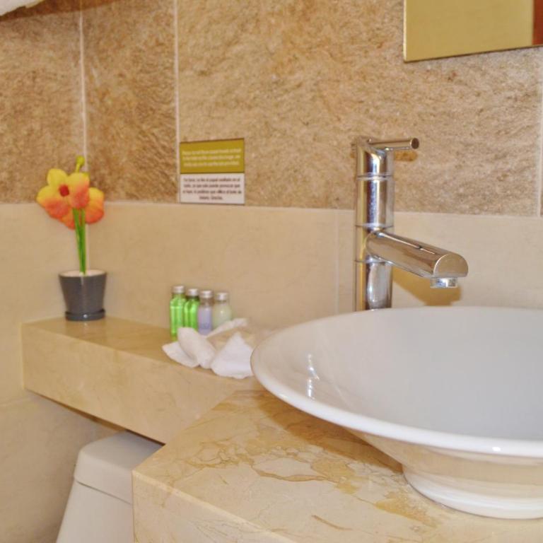 Arrecifes Suites - One-Bedroom Apartment City View - 6