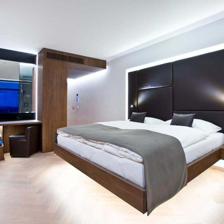 COOL MAMA Hotel Salzburg - Superior Doppelzimmer - 4