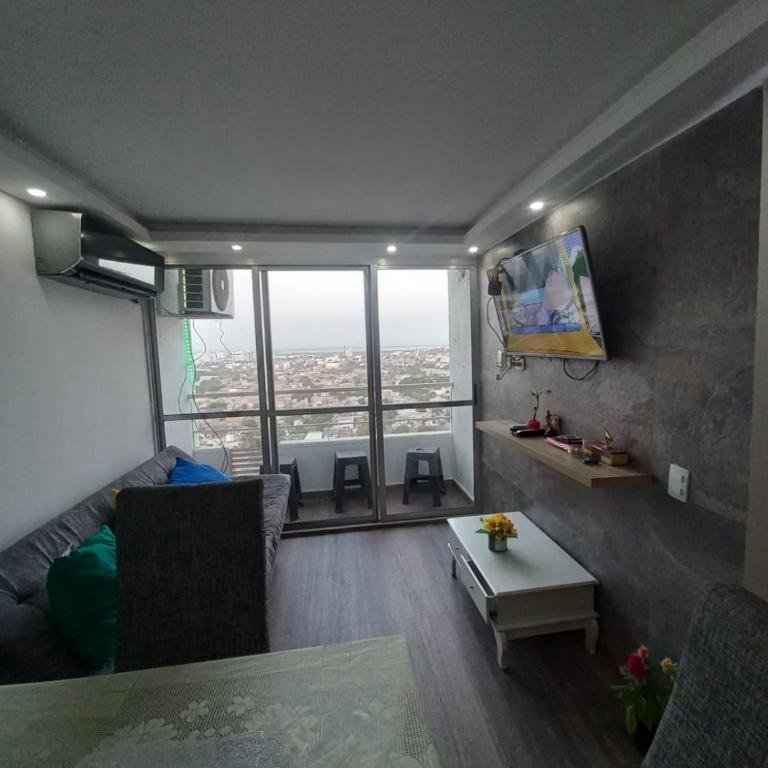 El colibri - Three-Bedroom Apartment - 2
