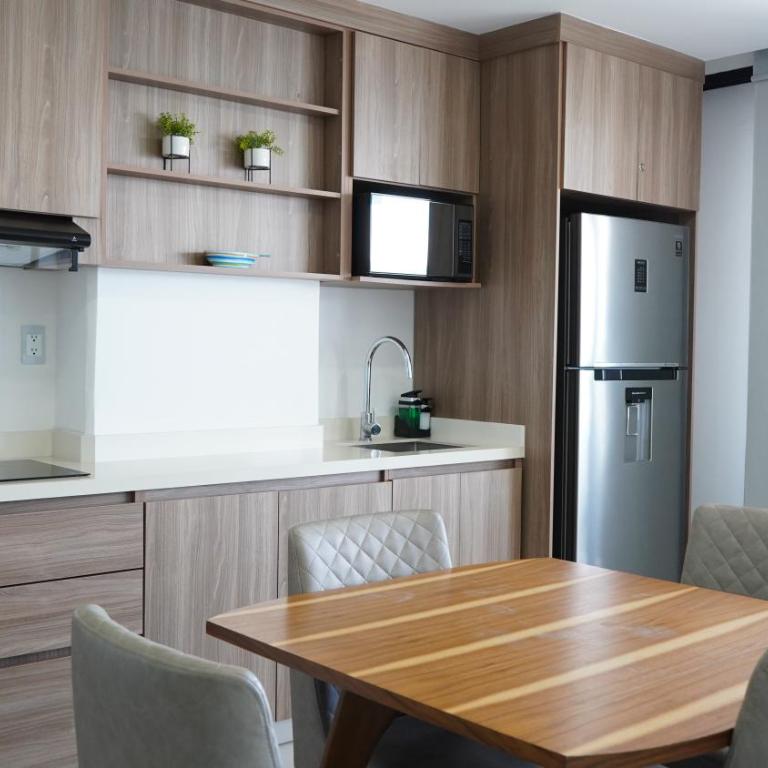 Torre Ku shared Rooftop and Pool - Apartment mit 1 Schlafzimmer - 1