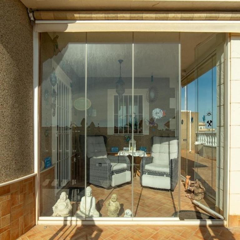 Stylish Villa near beach & pool access - Two-Bedroom House - 32