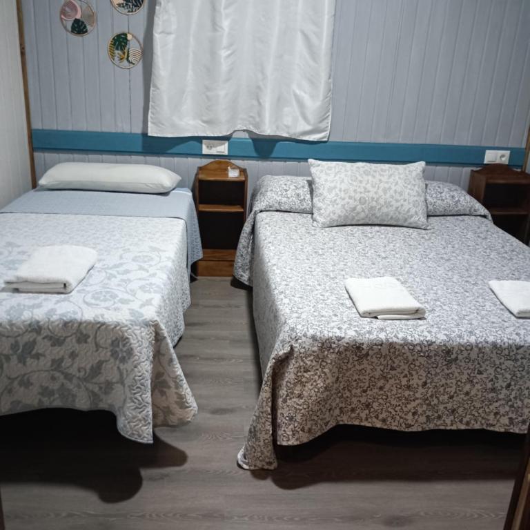 Alojamiento Cerro de las Salinas - Habitación Triple con baño privado - 10