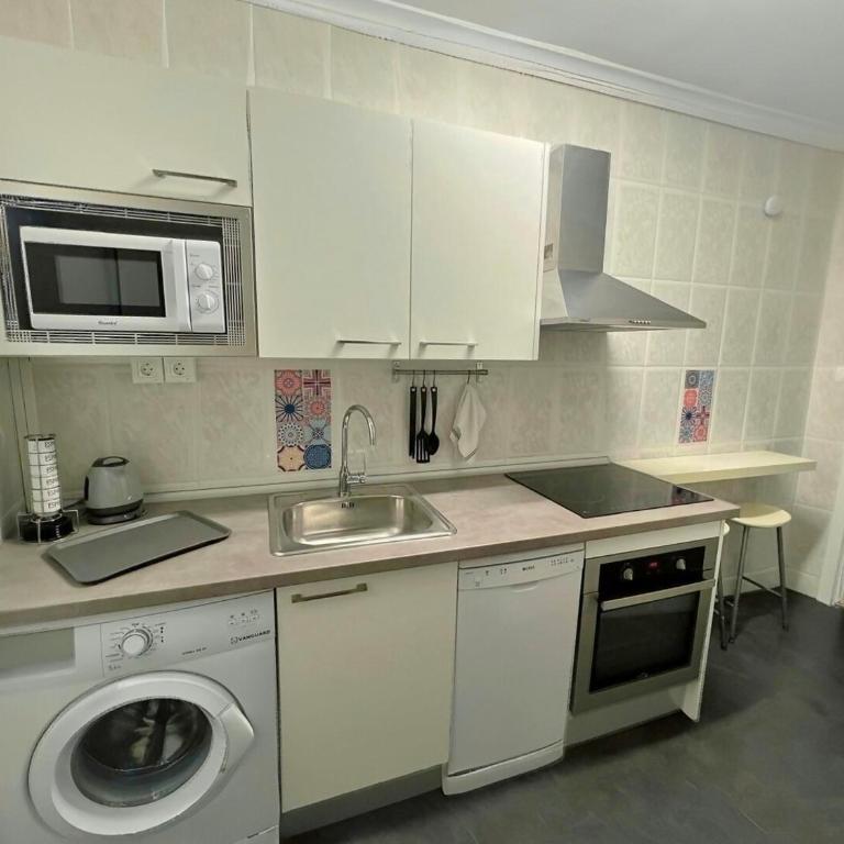 Armengual Centro Stay 2 Rooms - Málaga - Two-Bedroom Deluxe Apartment - 11