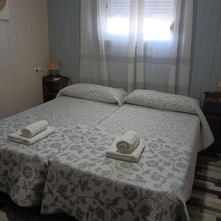 Alojamiento Cerro de las Salinas - Habitación Doble con baño privado - 11