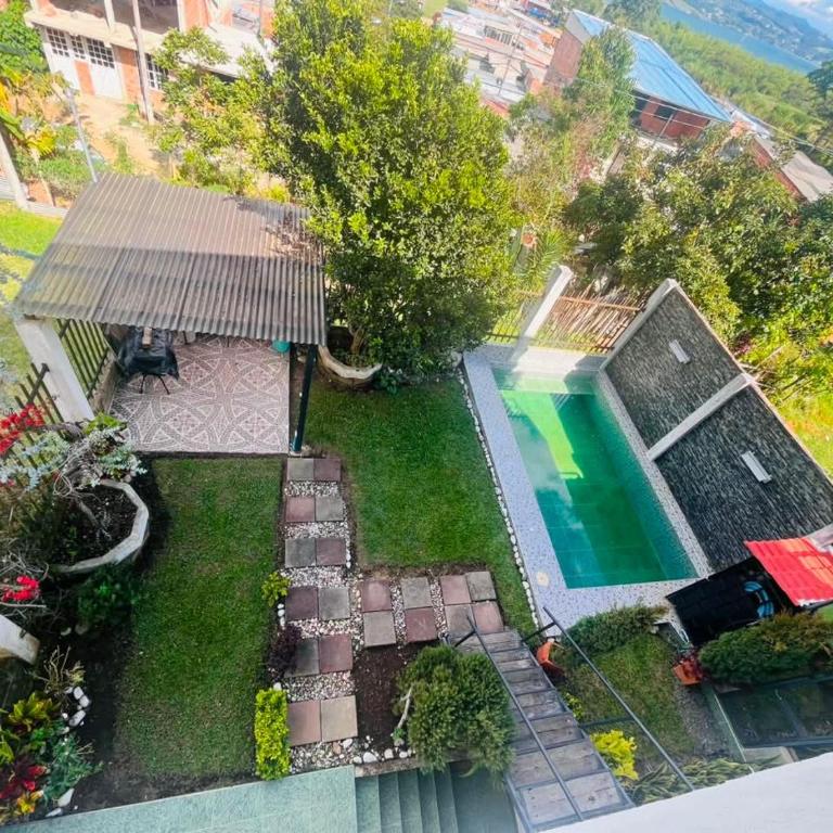 3-Story House in Lago Calima Pool and Terrace - Casa de 5 dormitorios - 1