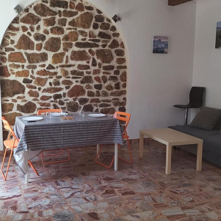 Appartement rénové lumineux avec grande terrasse - Appartement - 1
