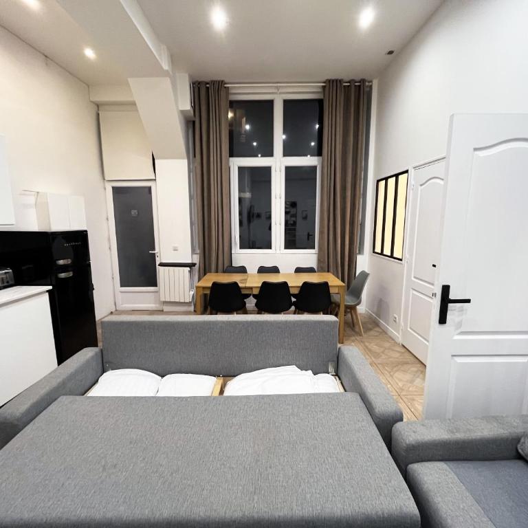 UrbanFlat 66 - Quiet & cosy Apartment in center of Paris - Appartamento - 15