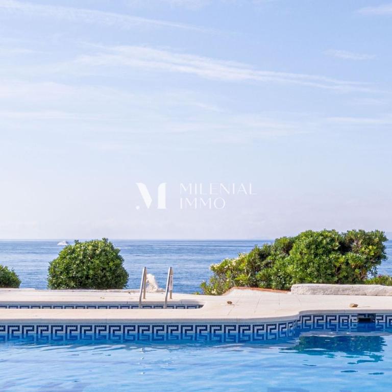 Milenial Immo - Seafront Apartment with Pool & Parking in Roses - Appartamento con Vista Mare - 1