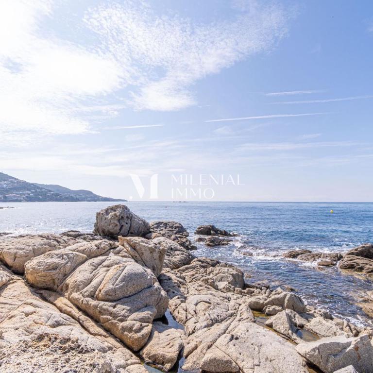 Milenial Immo - Seafront Apartment with Pool & Parking in Roses - Appartamento con Vista Mare - 38