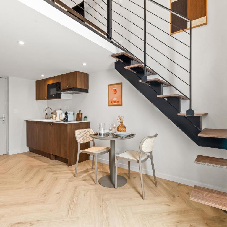 Beautiful Duplex Centre de Nice, Air Conditioning, renovated - Appartement 1 Chambre - 5