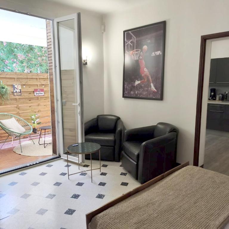 Le laurier rose, Clim, Terrasse, Tram à 1 min, Centre à pied - Apartment mit 1 Schlafzimmer - 13
