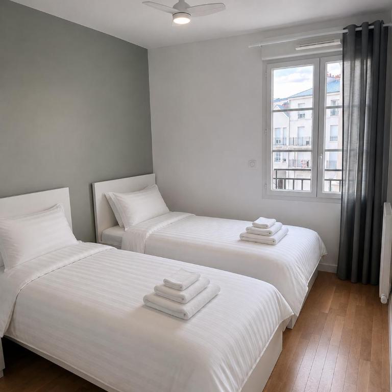 A 5-minute break from Disney, direct access to Paris - Two-Bedroom Apartment - 4