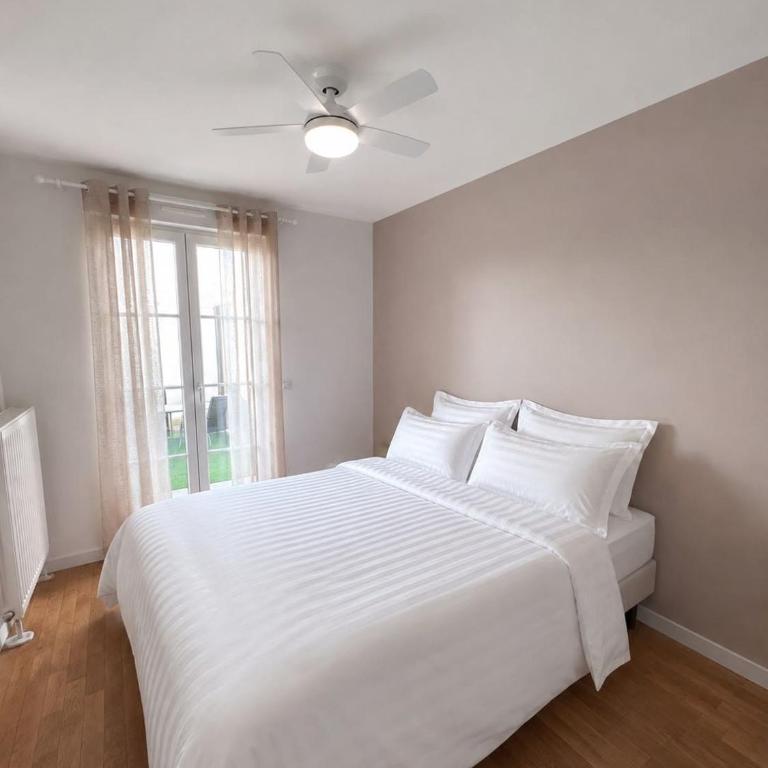 A 5-minute break from Disney, direct access to Paris - Two-Bedroom Apartment - 8