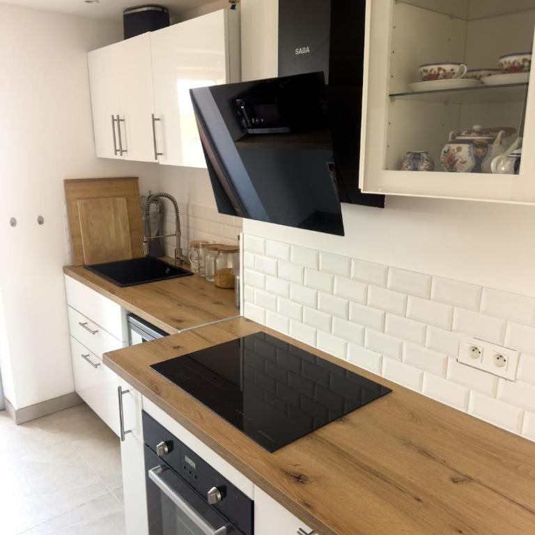 Le Point d'Ancrage Alma, bright and comfortable 2-bedroom - Appartement 1 Chambre - 4