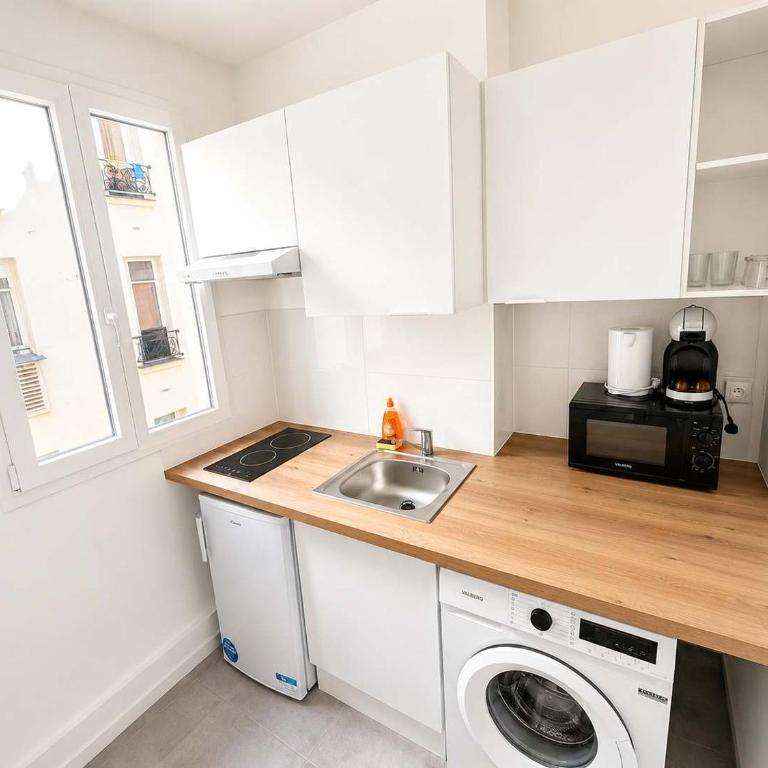 Charmant studio tout equipe proche metro - Apartment - 7