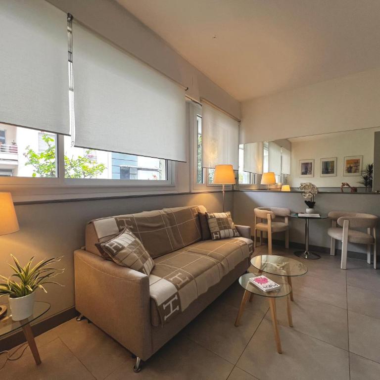 Lovely and Spacious apartment - Appartamento Deluxe con 1 Camera da Letto e Vista Giardino - 17