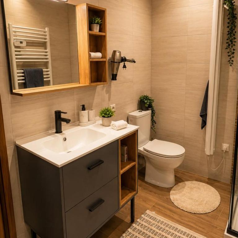 Vue Panoramique - Loft de Charme avec Terrasse - Appartement 1 Chambre - 12