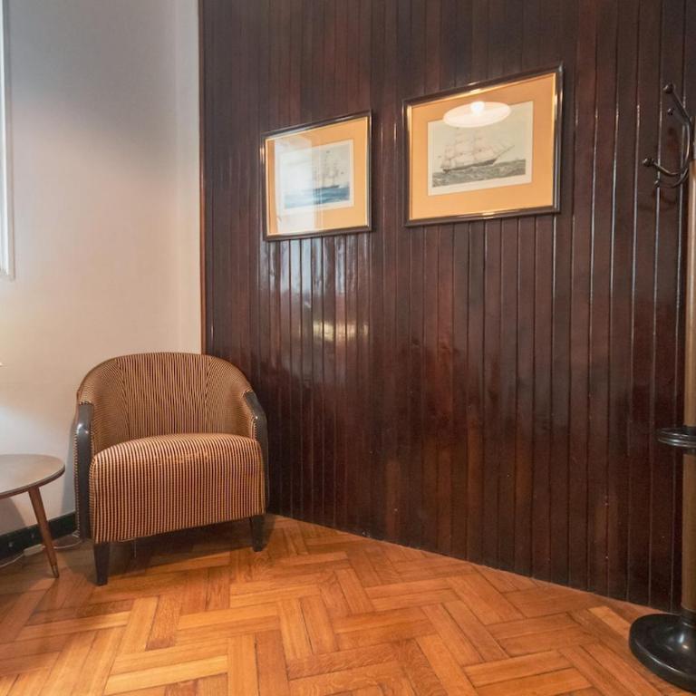 Excellent centrally located apartment close to the Teatro Colón - Apartamento de 2 dormitorios - 1