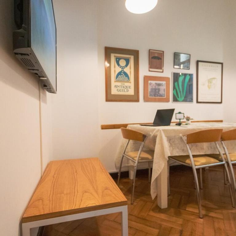 Excellent centrally located apartment close to the Teatro Colón - Apartamento de 2 dormitorios - 62